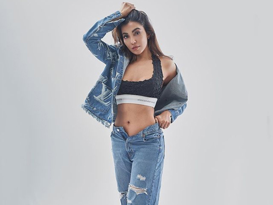 Parvati Nair Teases With Glamour Feast